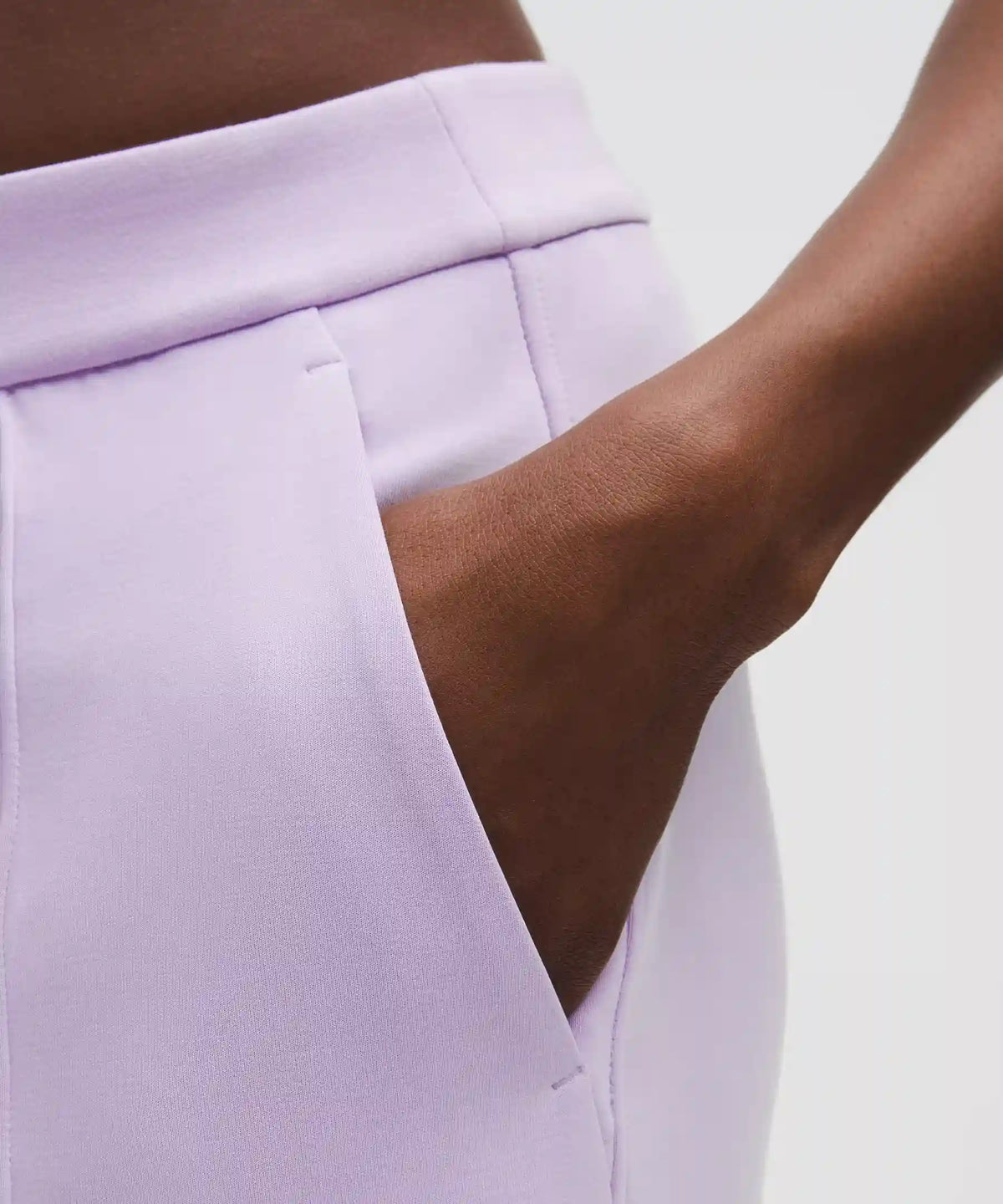 Softstreme Pintuck Mid-Rise Pant *Regular