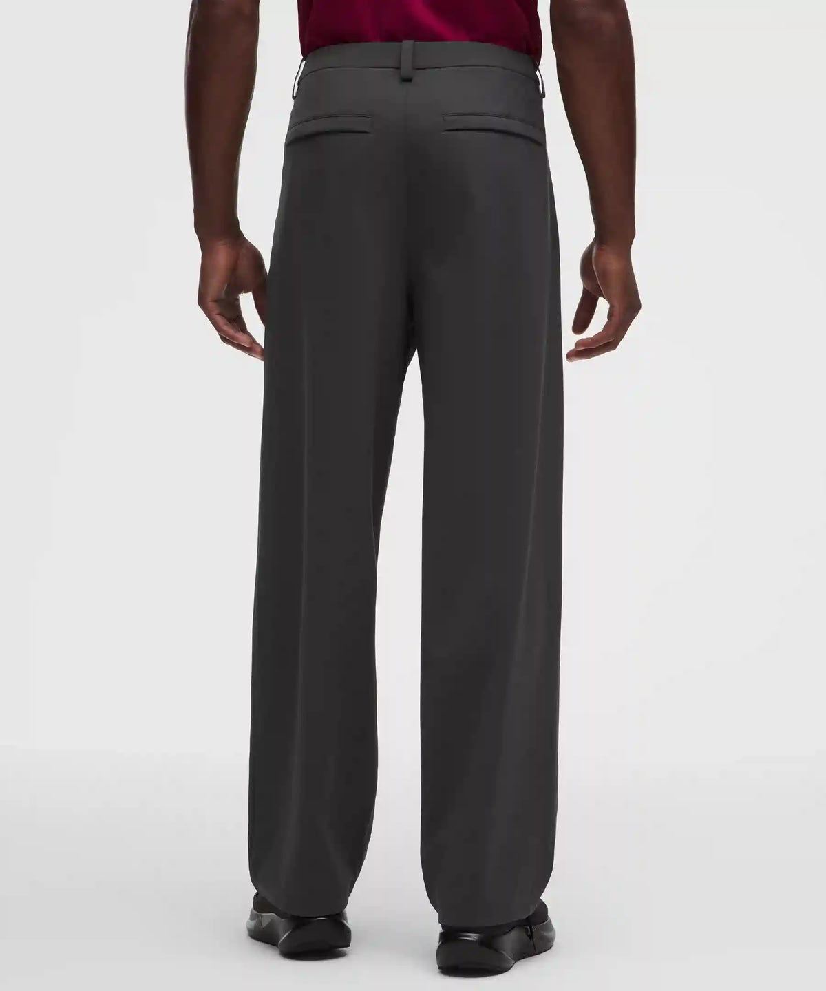 Men's Daydrift Relaxed-Fit Pleated Trouser *Regular