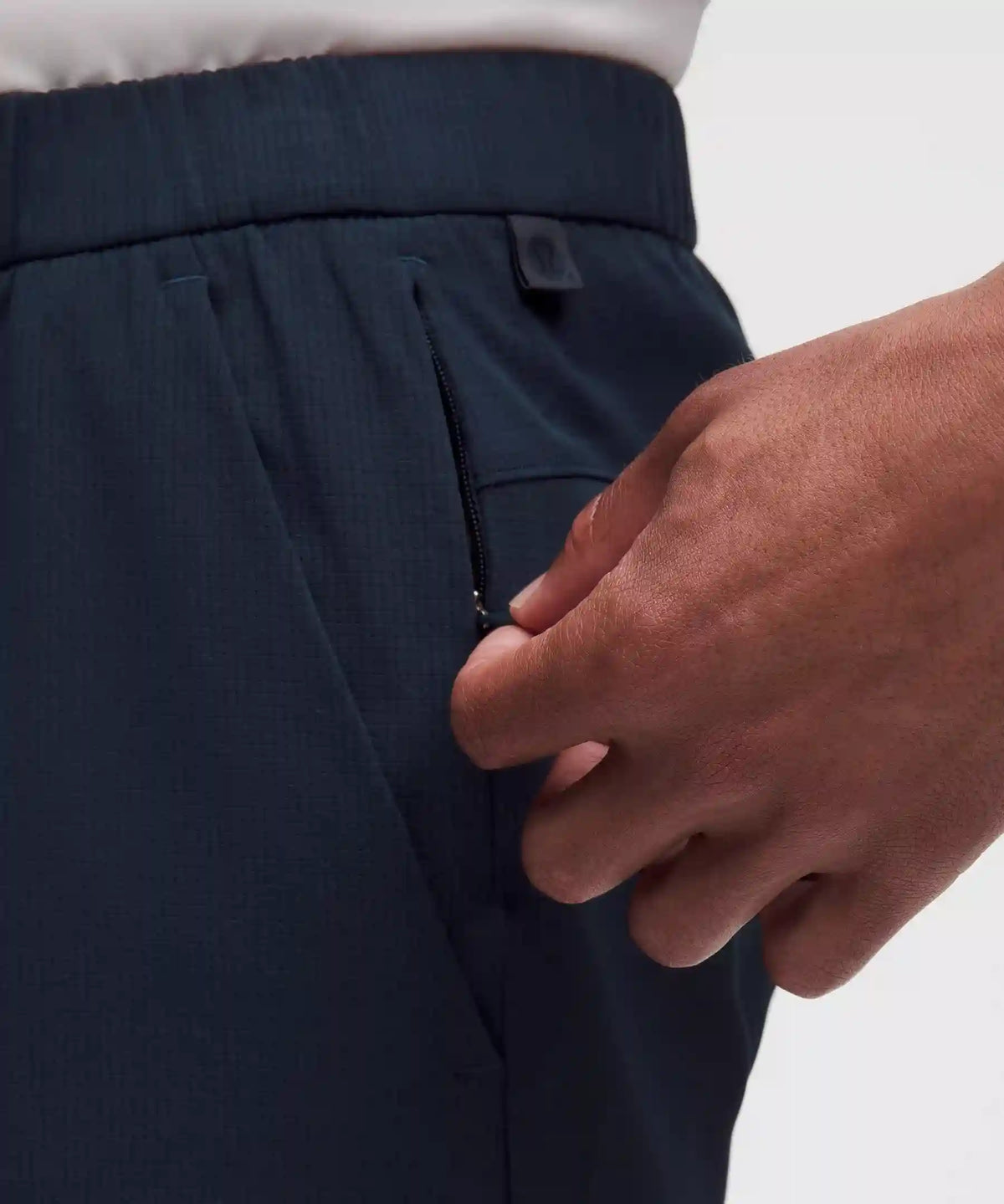 ABC WovenAir Pull-On Short 7"