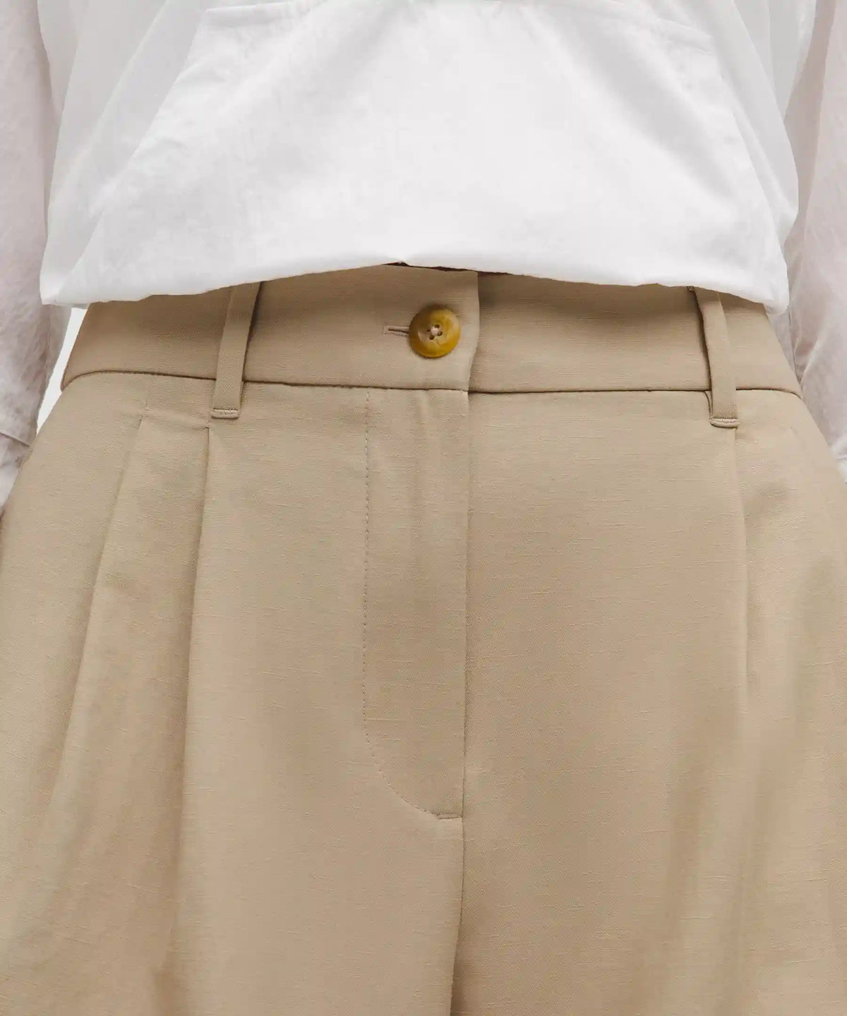 LuluLinen High-Rise Short 6"