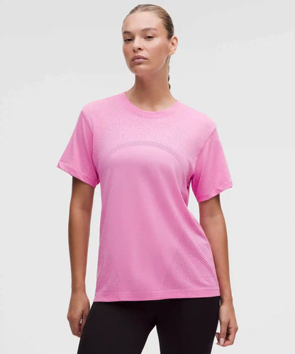 Swiftly Relaxed Short-Sleeve Shirt Hip Length *Logo