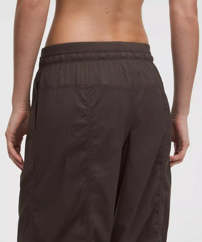 Dance Studio Evolve Low-Rise Oversized Pant *Regular