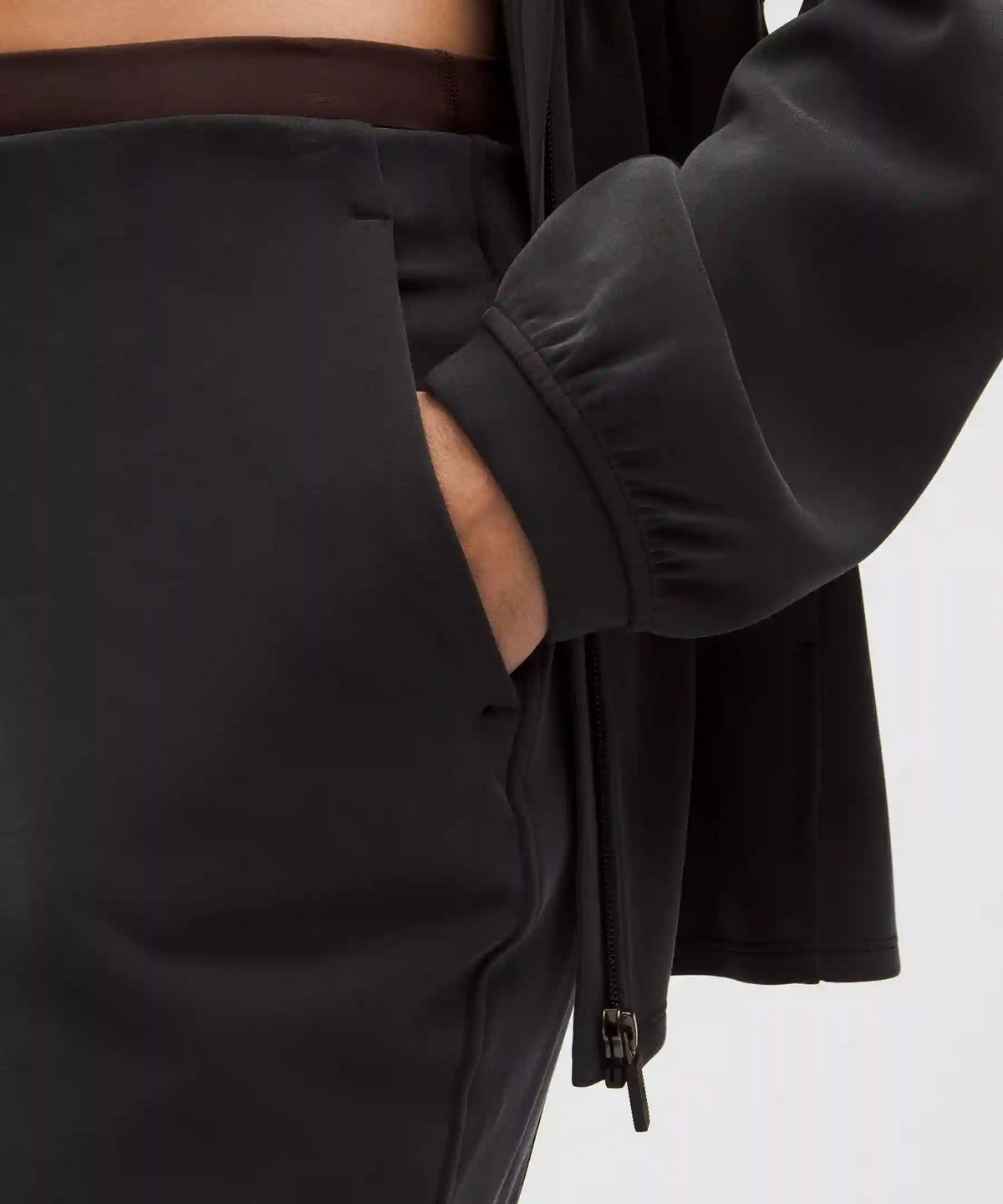 Brushed Softstreme Mid-Rise Flared Pant *Regular