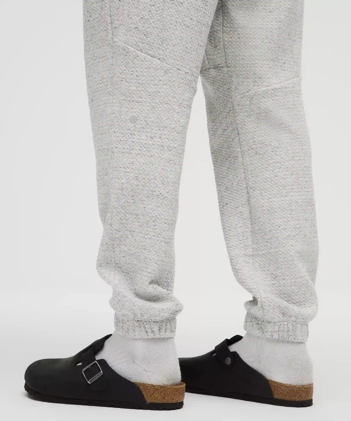 Ease The Day Jogger *Shorter