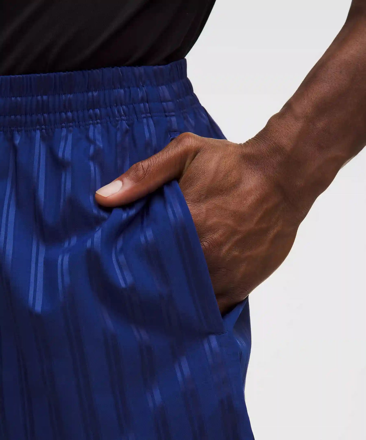 Satin Stripe Linerless Short 7"