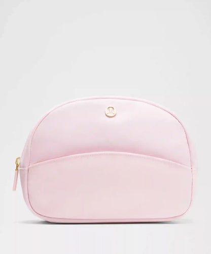 City Essentials Pouch 4L