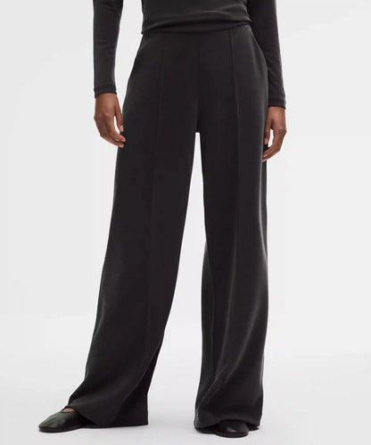 Softstreme Pintuck High-Rise Wide-Leg Pant *Regular