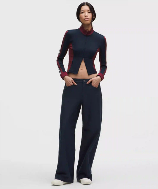 EasyFive Low-Rise Classic Wide-Leg Pant *Short