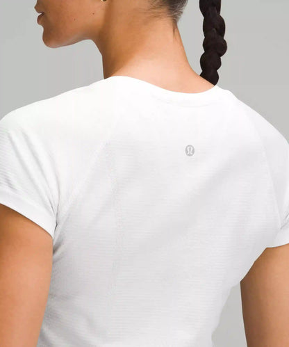 Swiftly Tech Short-Sleeve Shirt 2.0 *Hip Length