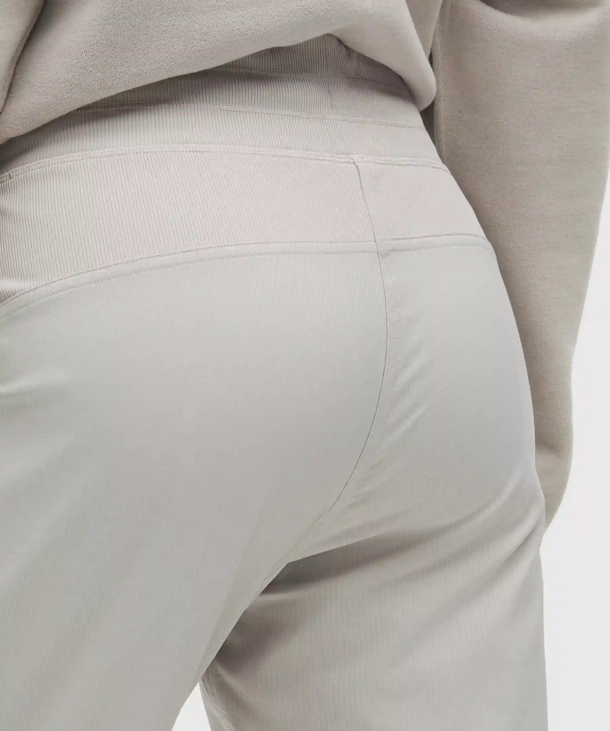 Dance Studio Mid-Rise Jogger 7/8 Length