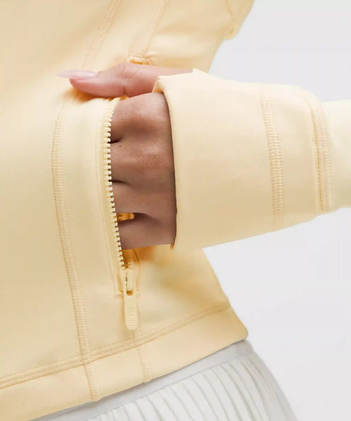 Define Cropped Jacket *Nulu