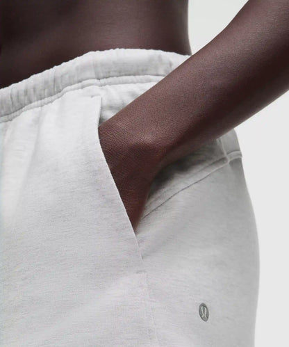 BeCalm Mid-Rise Short 3"