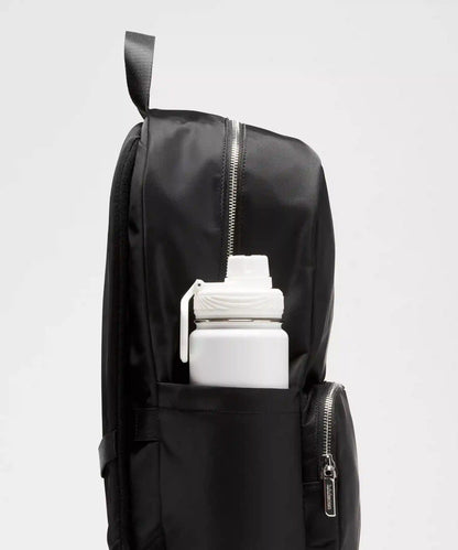 Everywhere Backpack 22L *Metal Hardware