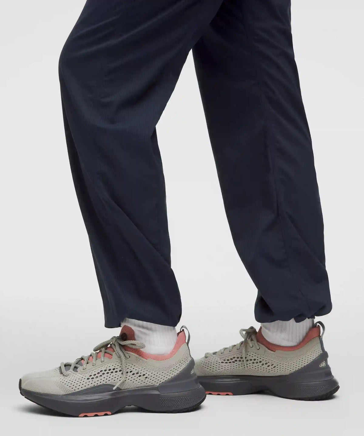 Dance Studio Mid-Rise Pant *Regular