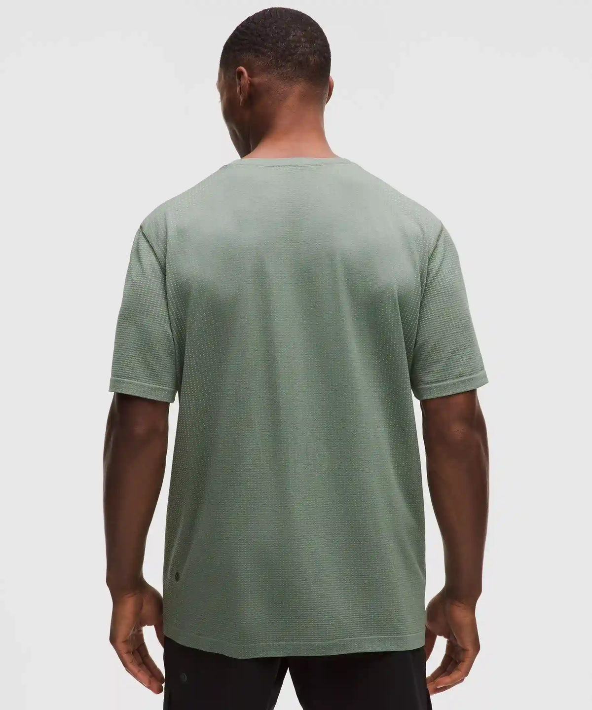 Metal Vent Tech Relaxed-Fit Short-Sleeve Shirt