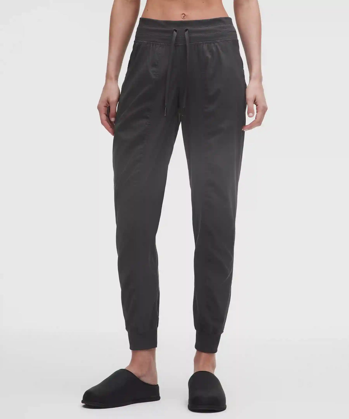 Dance Studio Mid-Rise Jogger *Tall