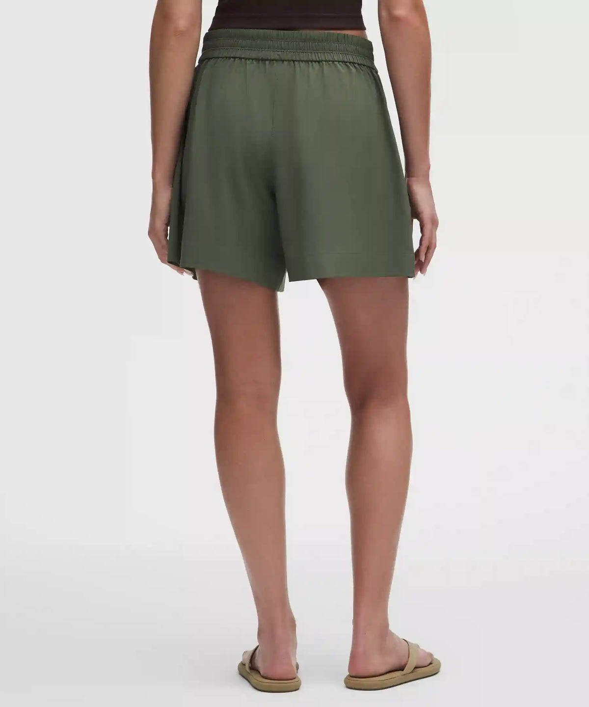 Breezily Mid-Rise Short 6"