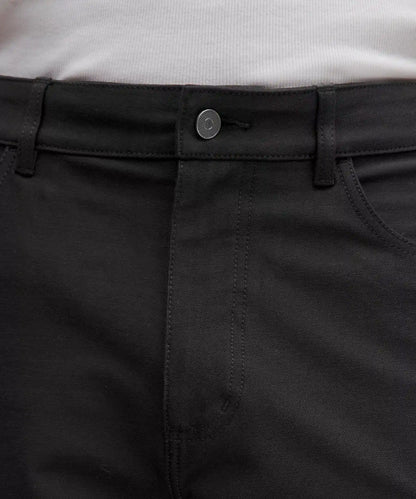 EasyFive Relaxed-Fit Short 9"