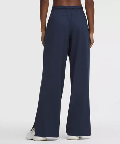 Court Rival Wide-Leg Track Pant Regular *Stitched Logo