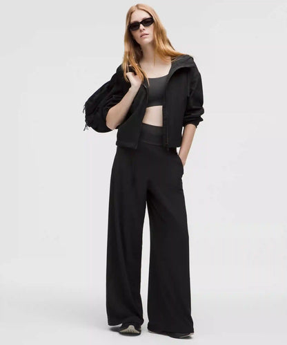 Swift High-Rise Wide-Leg Pant *Logo Waistband