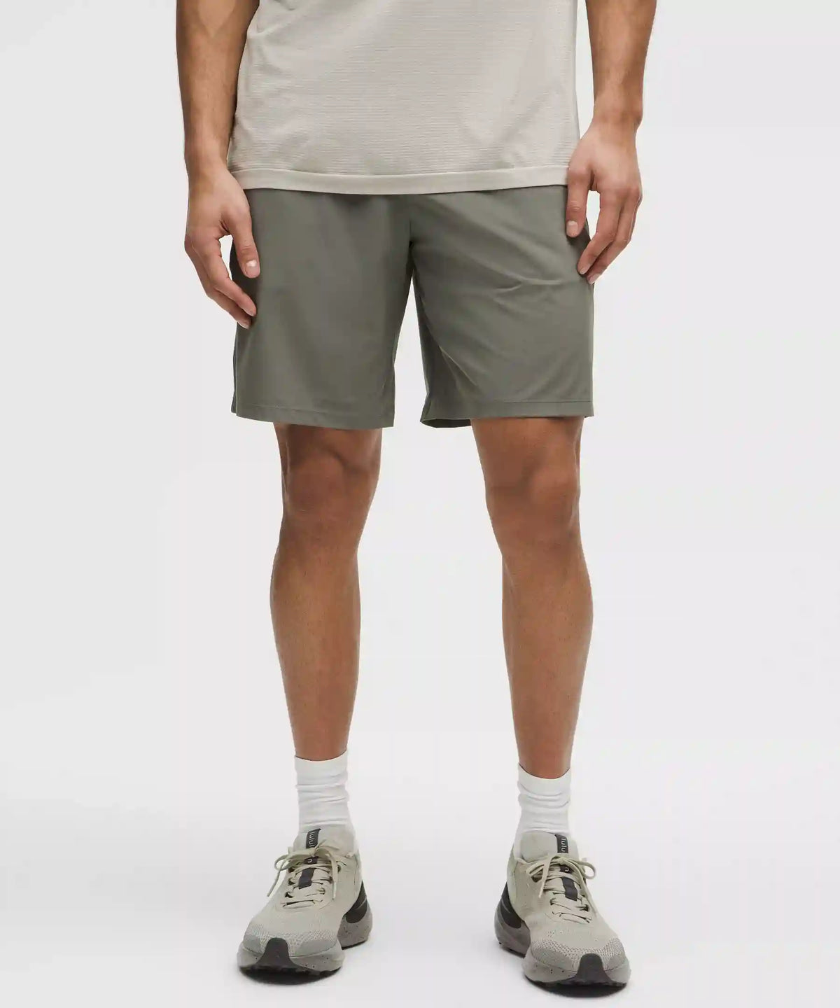 Pace Breaker Linerless Short 9"
