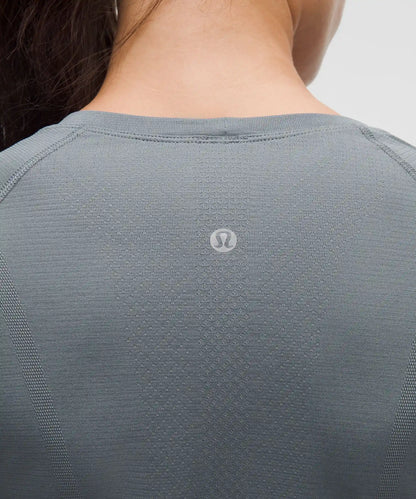 Swiftly Tech Long-Sleeve Shirt 2.0 *Hip Length
