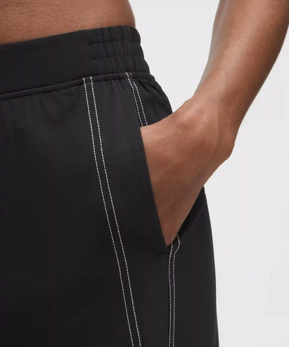 Define High-Rise Swift Jogger *Regular