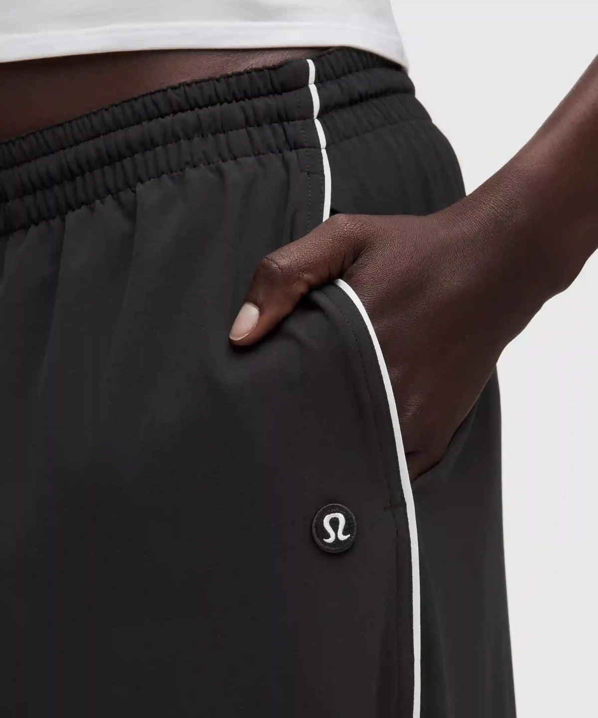Court Rival Wide-Leg Track Pant Regular *Stitched Logo
