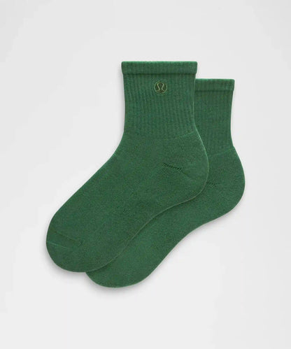 Unisex Daily Essential Quarter Socks