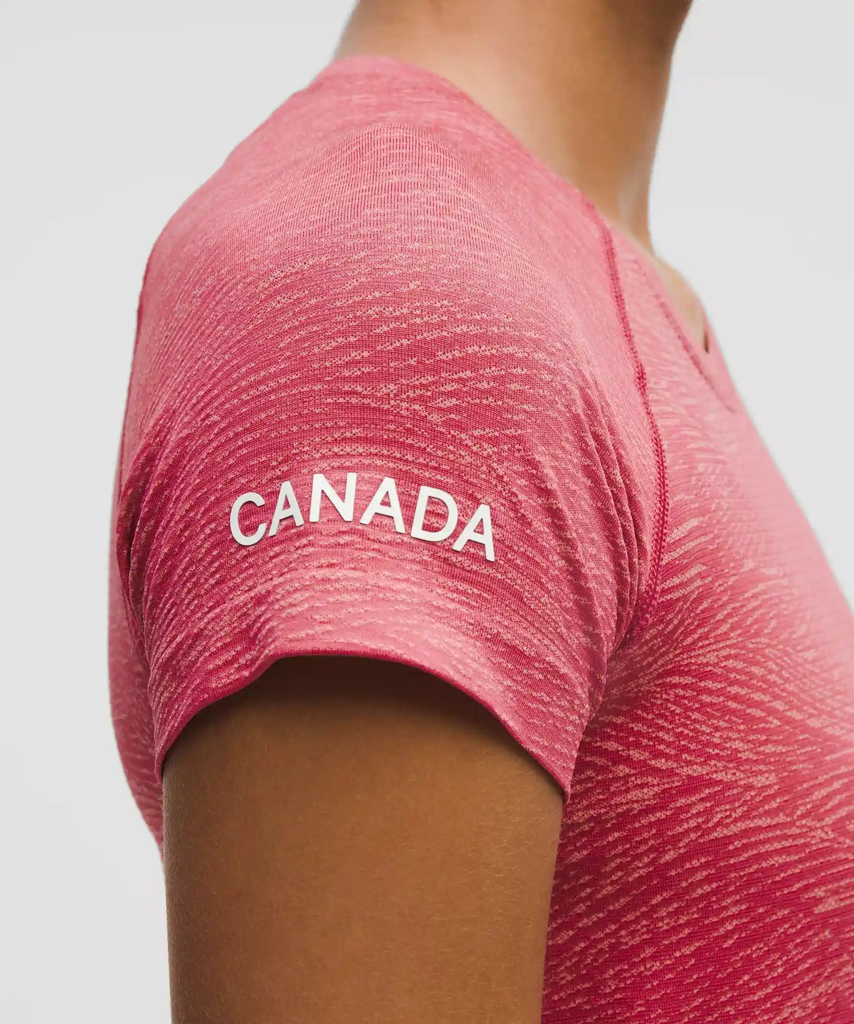 Team Canada Swiftly Tech Short-Sleeve Shirt 2.0 Hip Length *CPC Logo