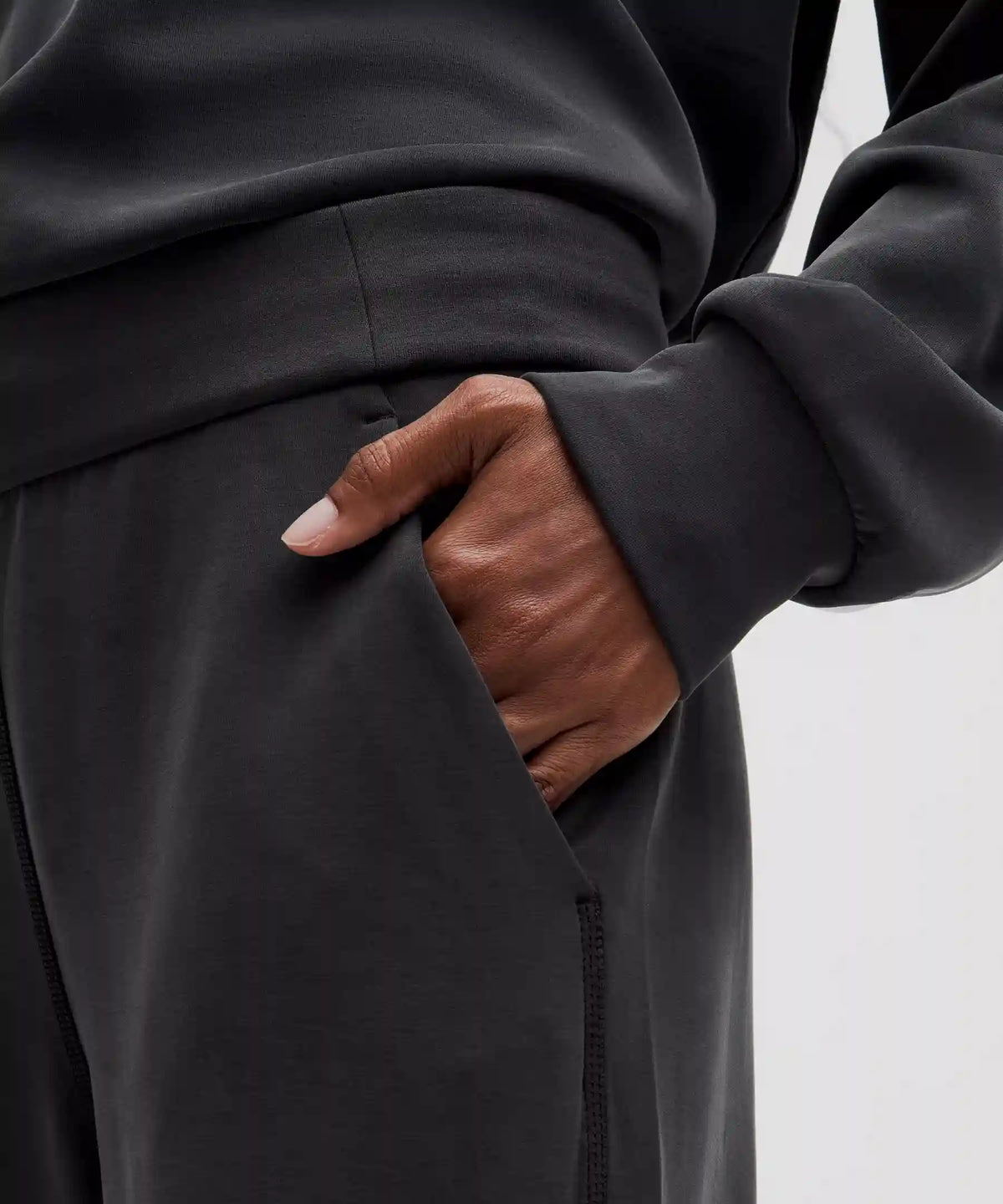 Softstreme High-Rise Straight-Leg Pant *Regular