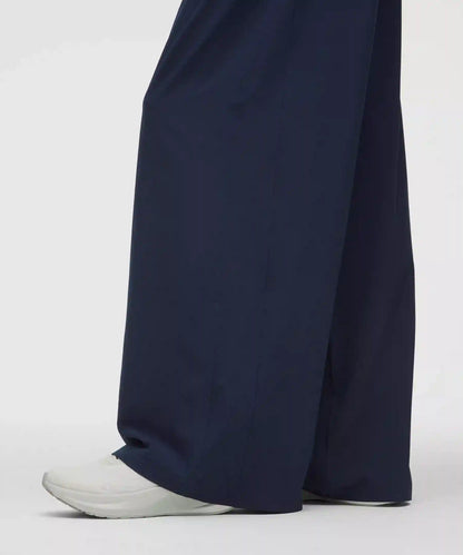 Swift High-Rise Wide-Leg Pant *Logo Waistband