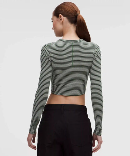 Hold Tight Straight-Hem Cropped Long-Sleeve Shirt