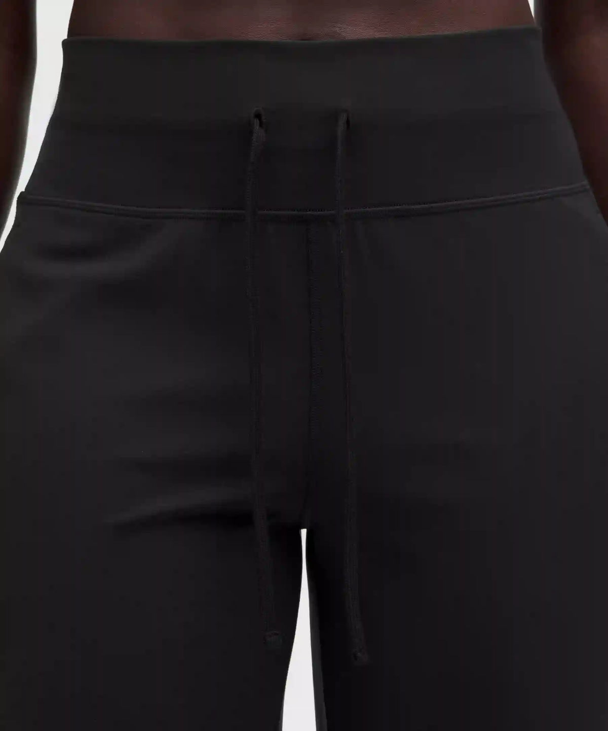 Groove High-Rise Wide-Leg Pant *Short