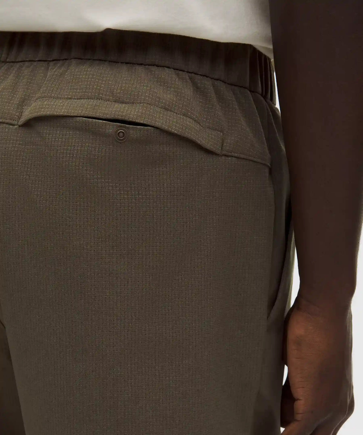 ABC WovenAir Pull-On Short 5"