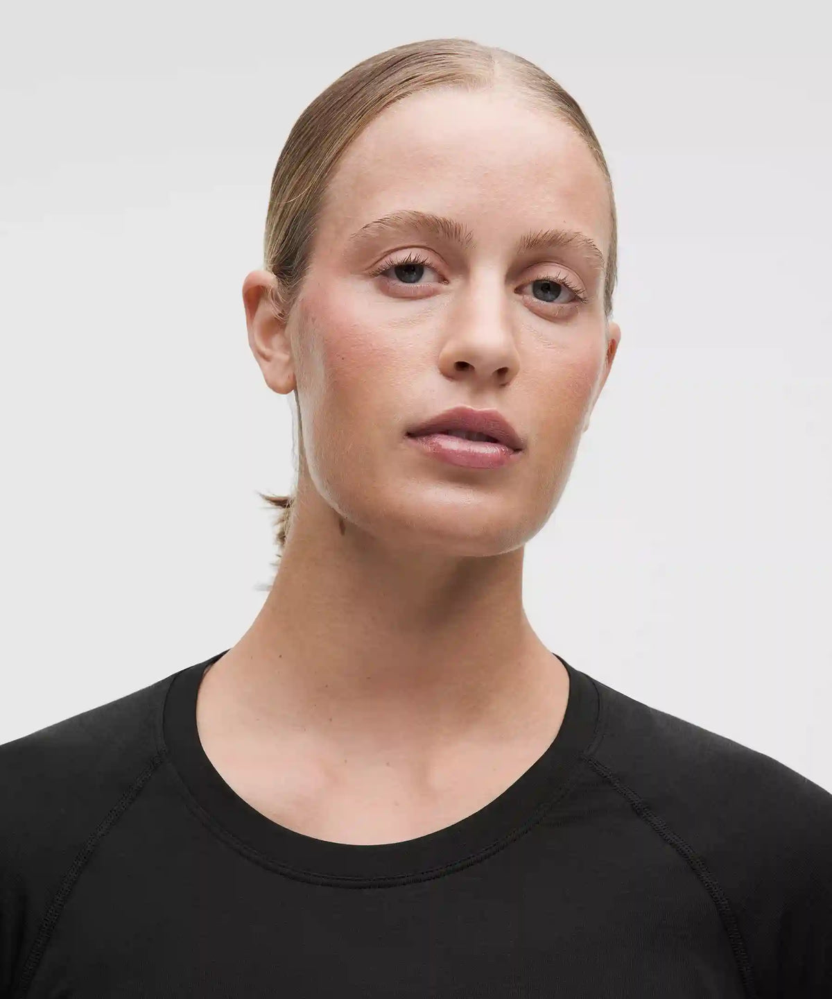 Swiftly Tech Short-Sleeve Shirt 2.0 *Waist Length