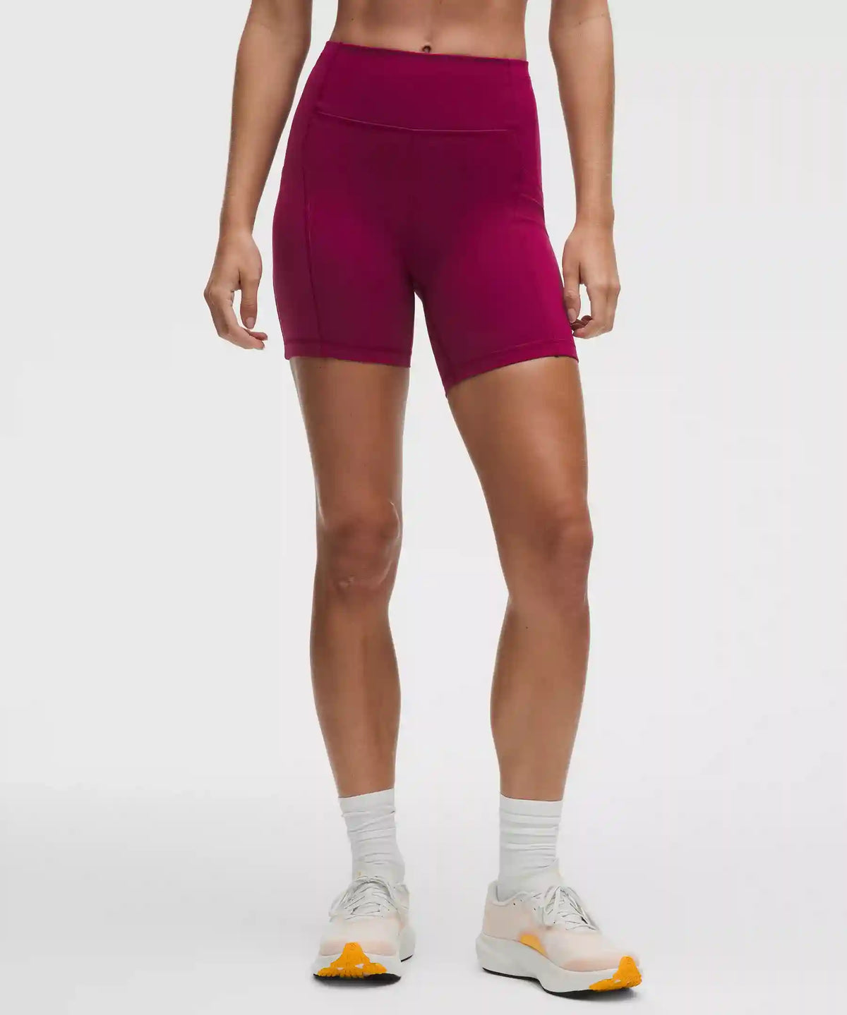 Swift Speed High-Rise Short 6"