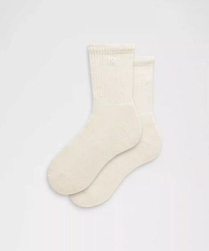 Unisex Daily Essential Quarter Socks