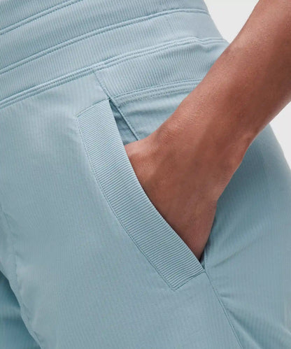 Dance Studio Mid-Rise Pant *Regular