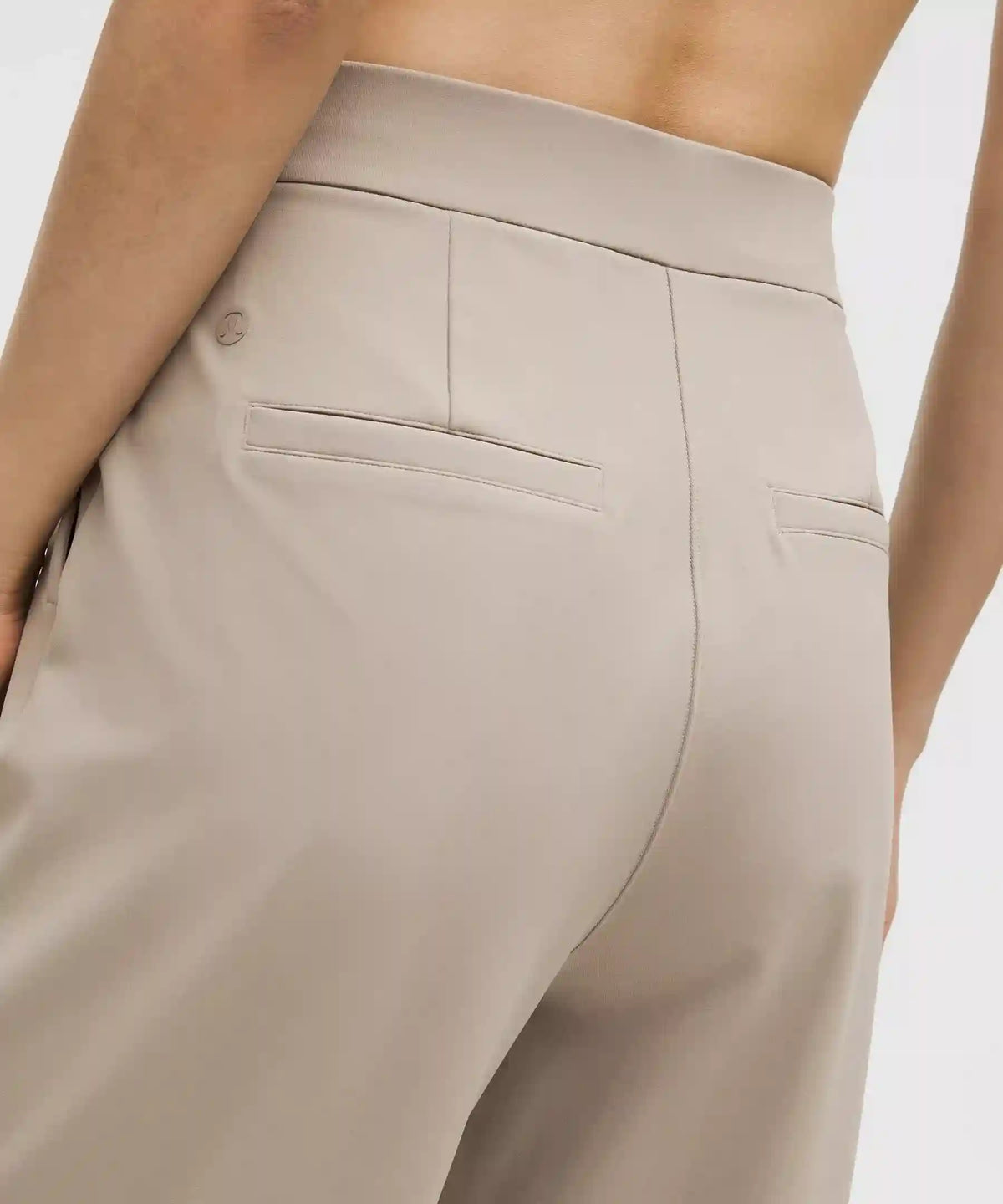 Daydrift High-Rise Tapered Trouser *Short