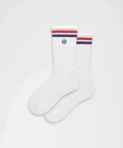 Unisex Daily Essential Crew Socks *Stripe