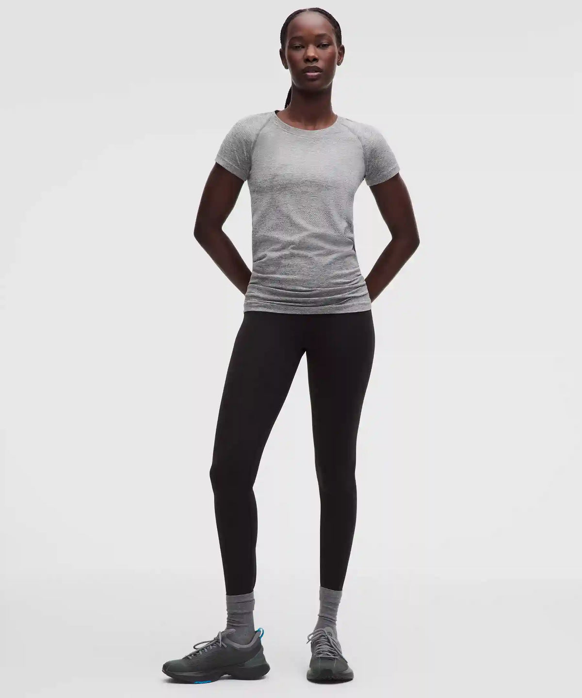 Swiftly Tech Short-Sleeve Shirt 2.0 *Hip Length