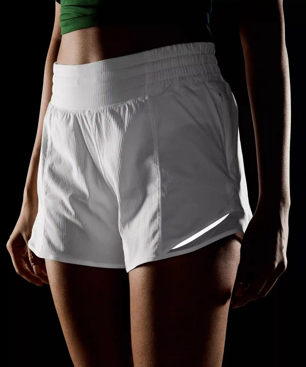 Hotty Hot High-Rise Lined Short 4"