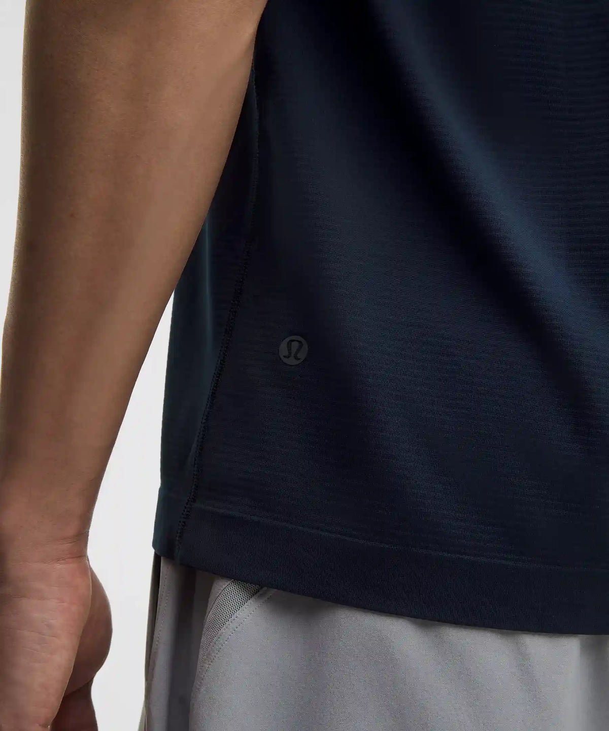 Metal Vent Tech Short-Sleeve Shirt