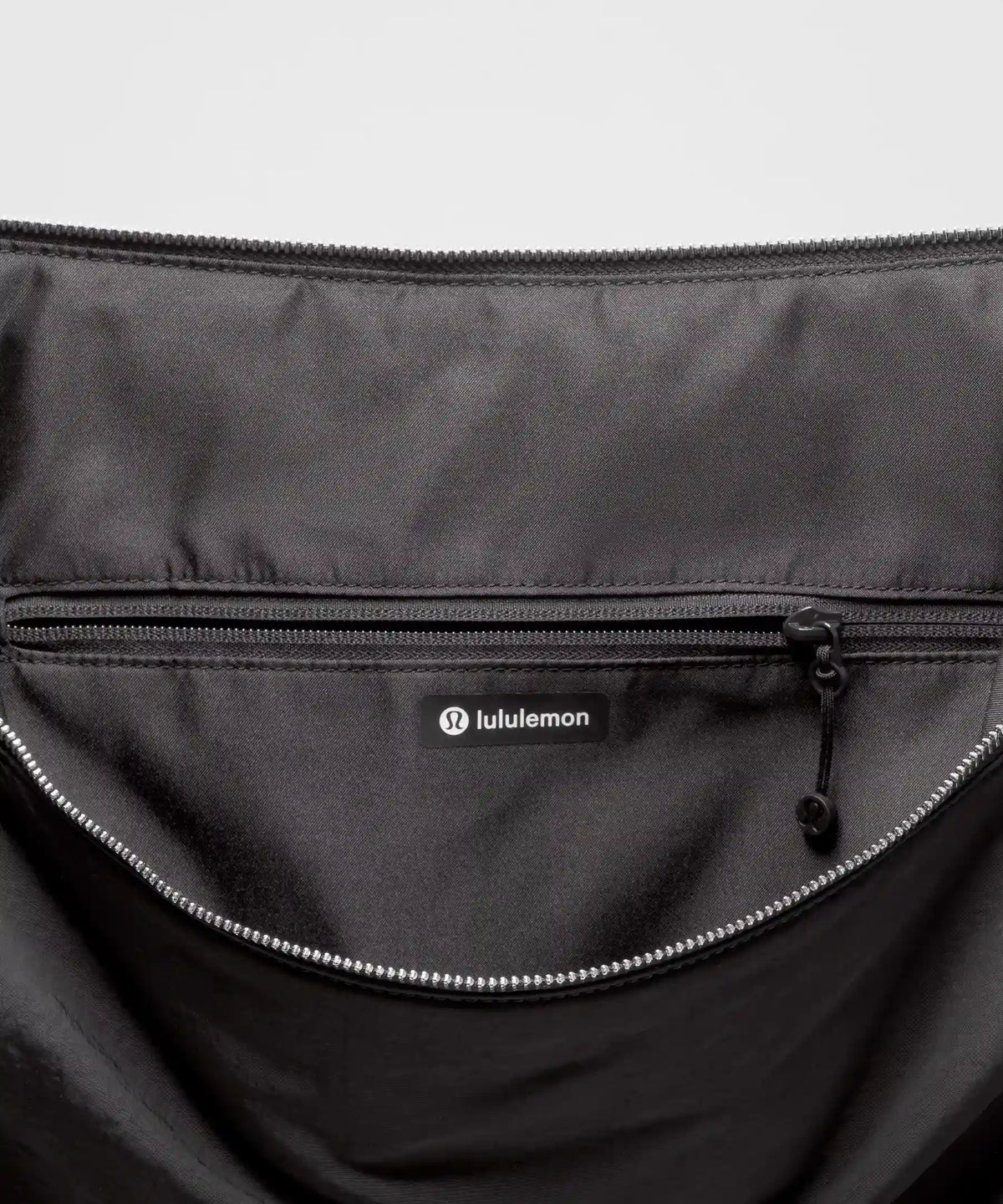Convertible Ruched Crossbody Bag *Large 16L