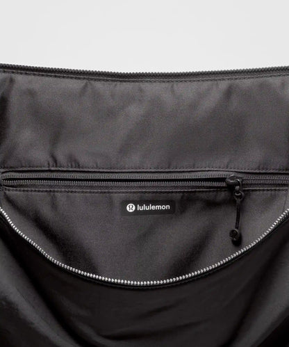 Convertible Ruched Crossbody Bag *Large 16L