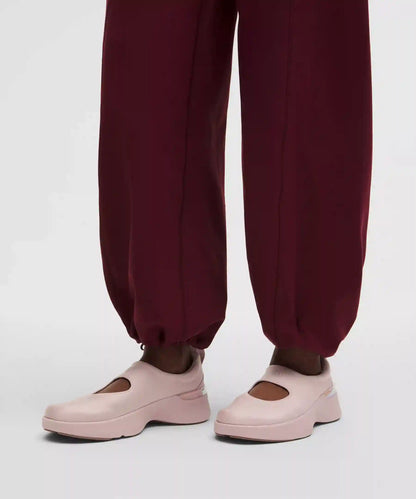 Women's Mary Train Sneaker