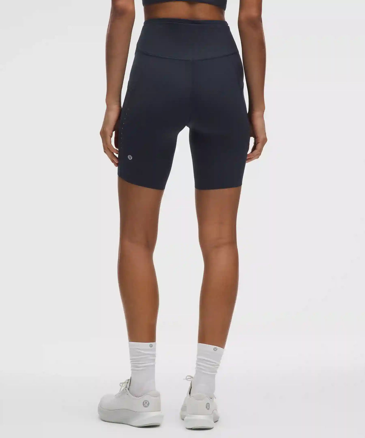 Fast and Free High-Rise Short 8" *5 Pocket