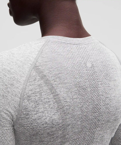 Swiftly Tech Long-Sleeve Shirt 2.0 *Hip Length