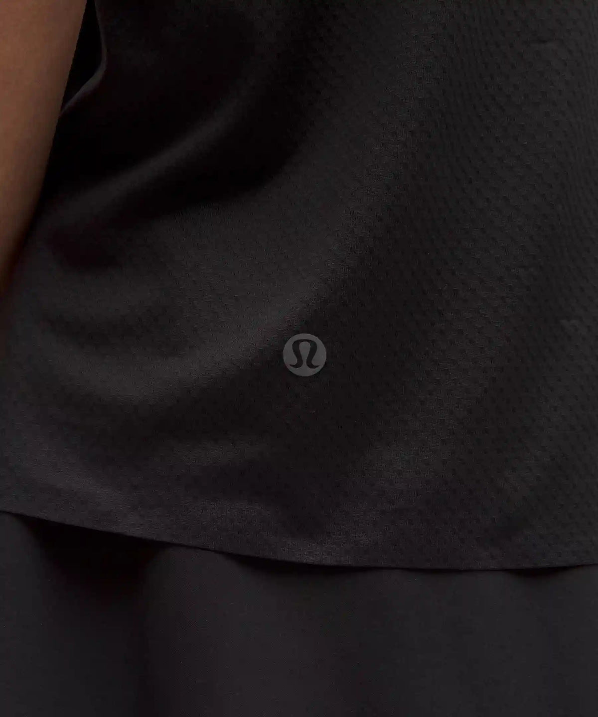 Women's Fast and Free Short-Sleeve Shirt *Mesh